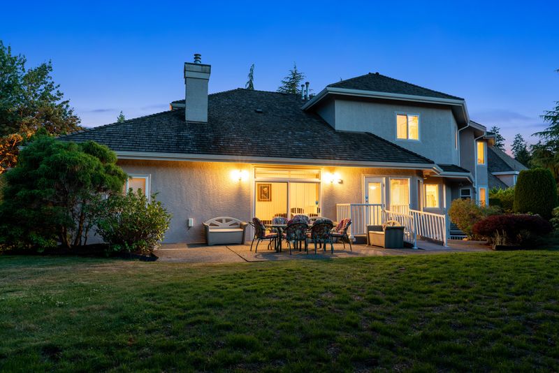 13749 21 Avenue, Elgin Chantrell, South Surrey