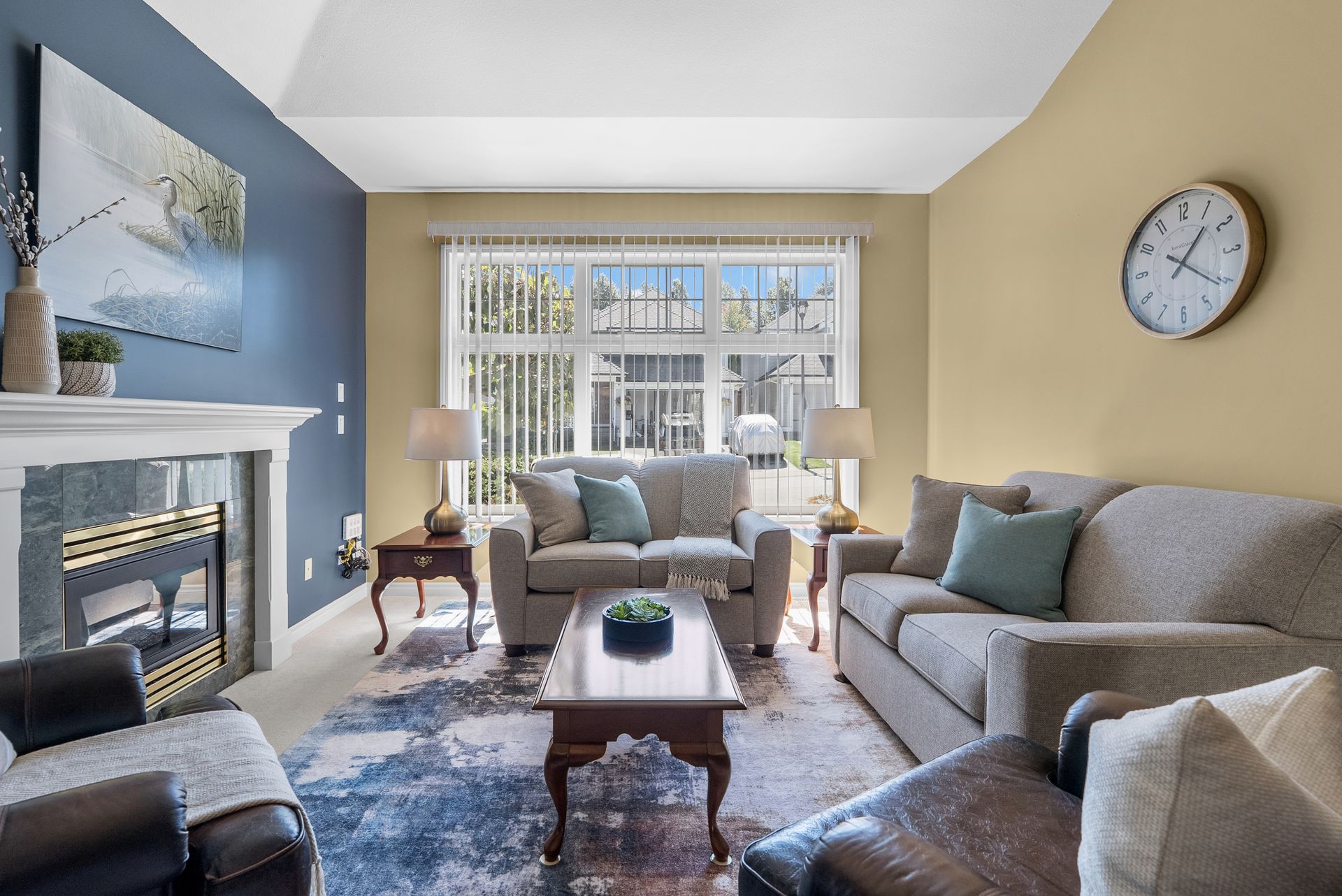 Living room with a fireplace