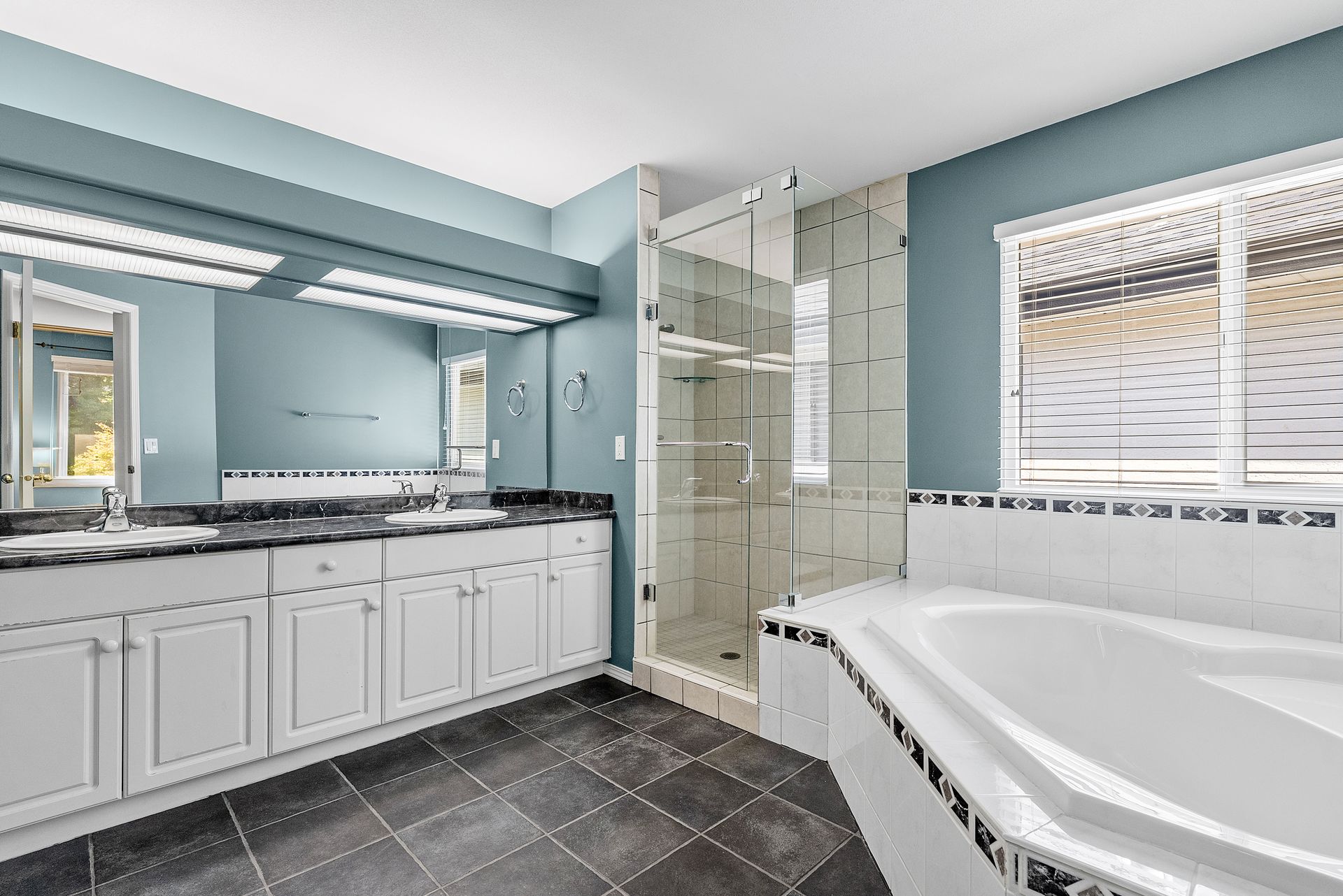 Ensuite with a soaker tub